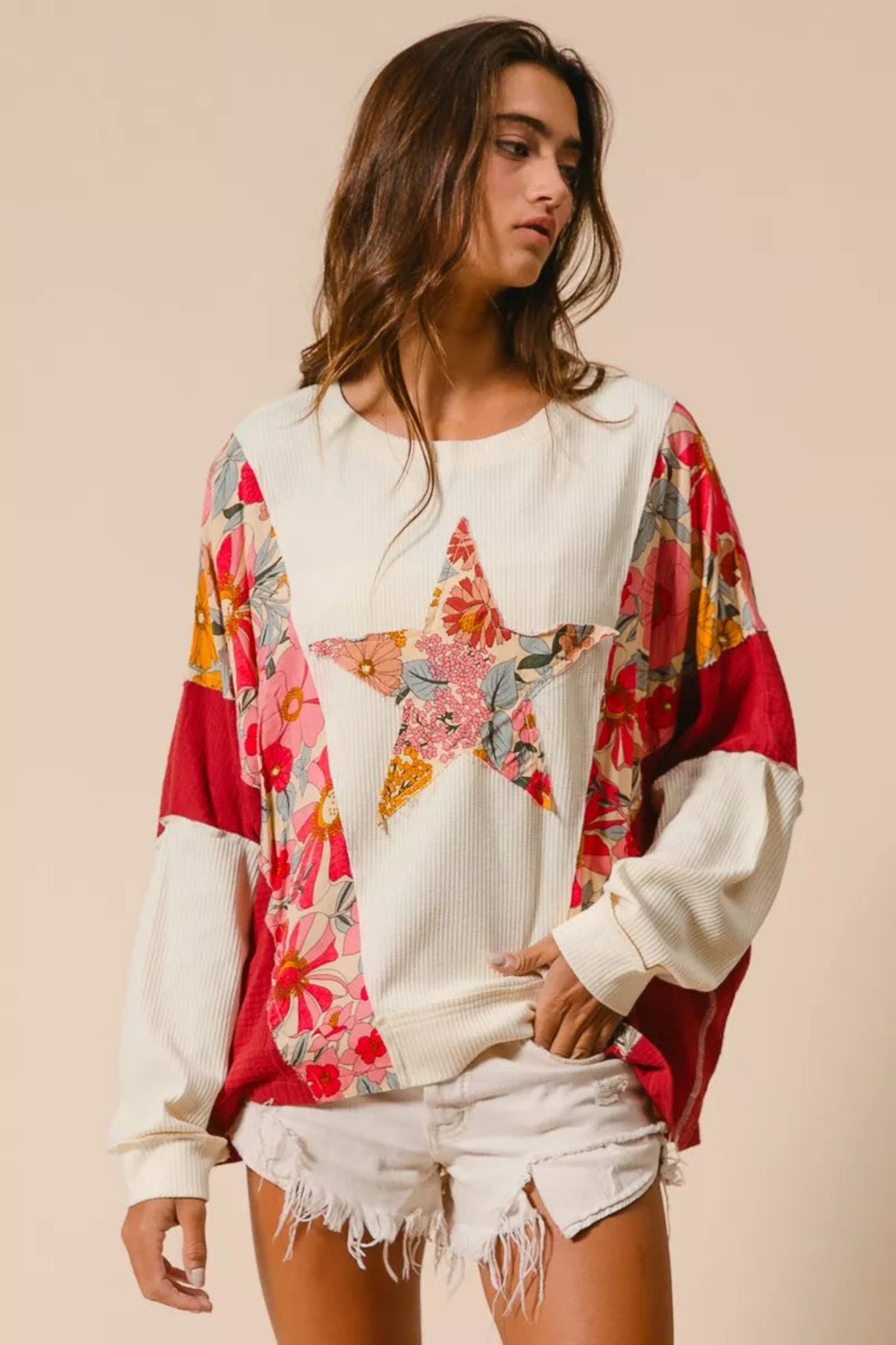 BiBi floral mixed print star patch oversized ribbed knit pullover with contrast sleeves