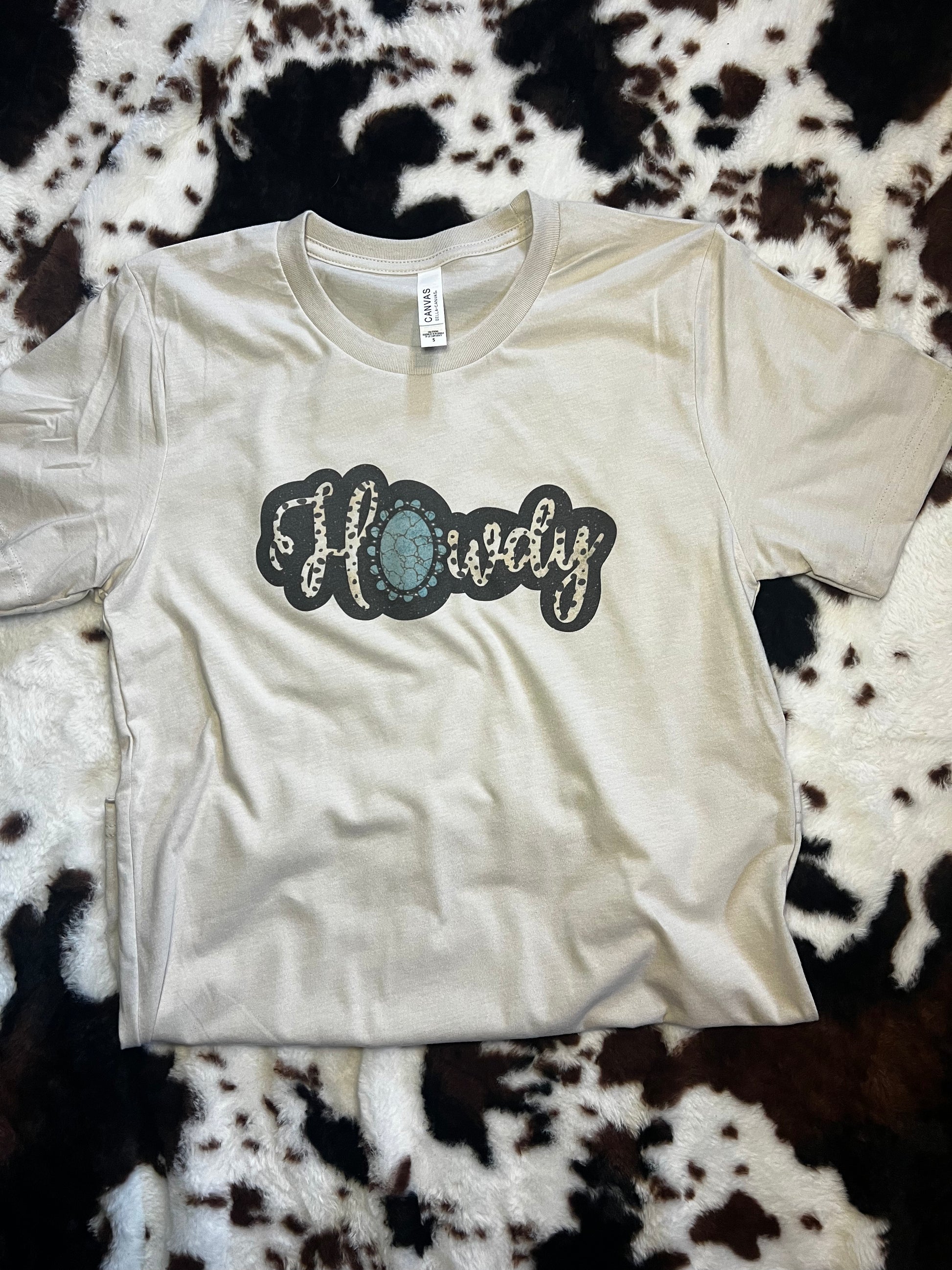 Howdy - T-shirt - The Vintage Turquoise - Western Fashion - Women's Clothing