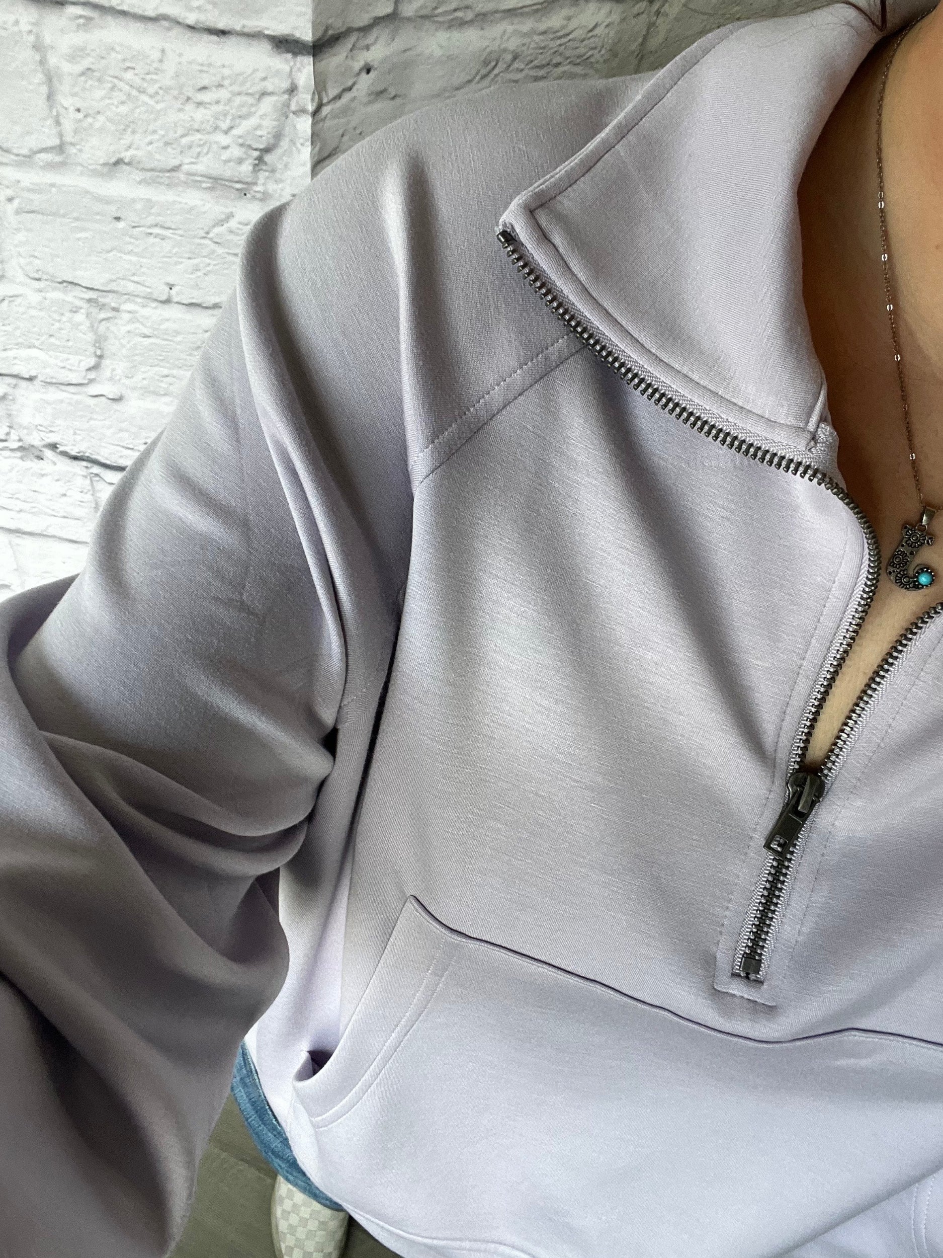 pullover - quarter zip - lilac color- front pocket 